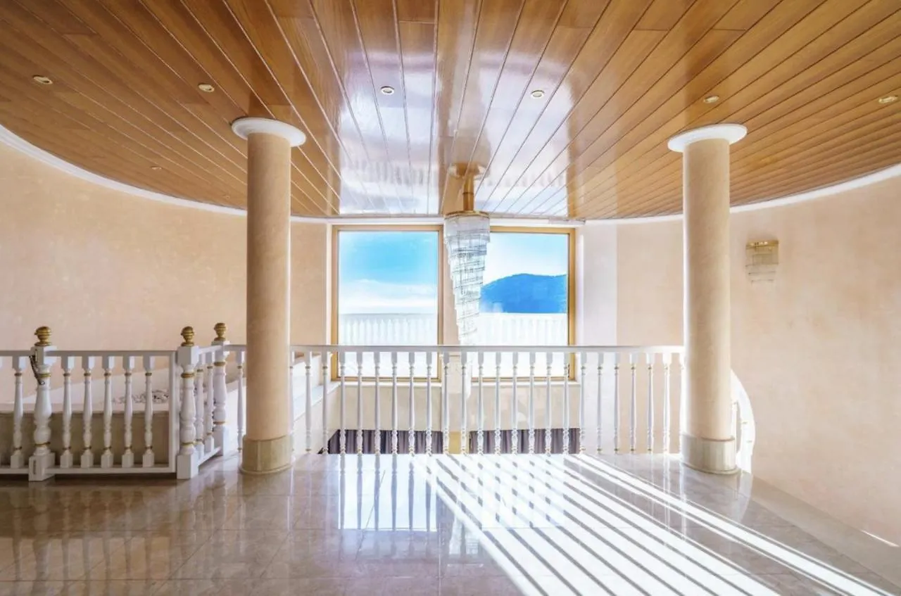 Villa Camp De Mar, Sea View